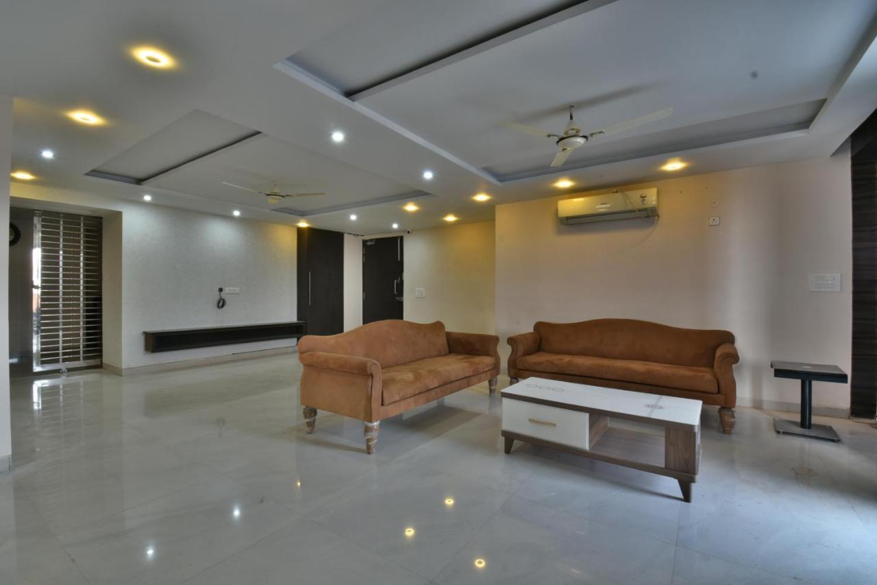 The Clovers Inn Patna  Exterior foto